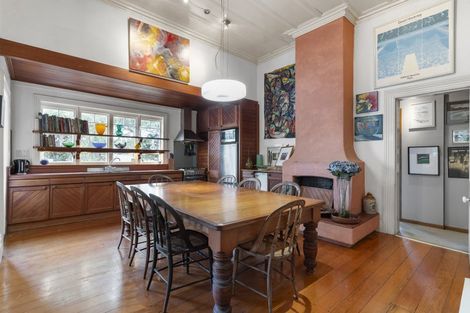 Photo of property in 25 Princes Street, Northcote Point, Auckland, 0627