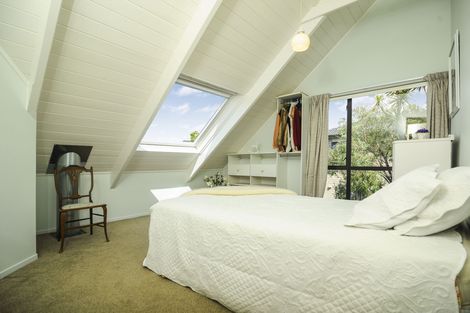 Photo of property in 1/217 Portage Road, Green Bay, Auckland, 0604