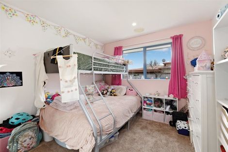 Photo of property in 13 Ash Avenue, Albert Town, Wanaka, 9305