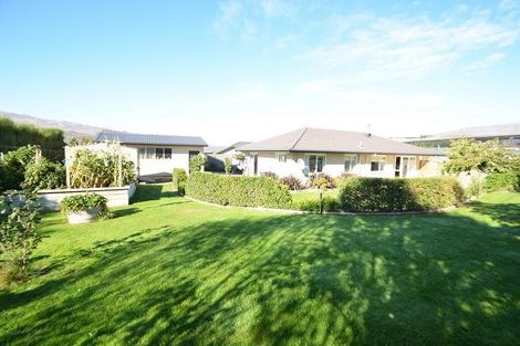 Photo of property in 32 Missy Crescent, Mount Pisa, Cromwell, 9383