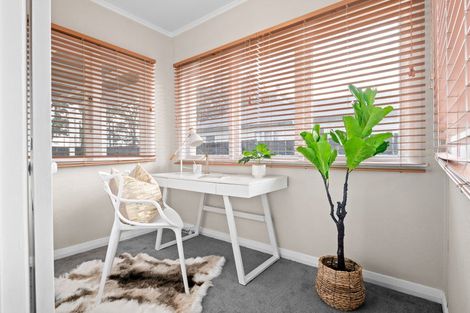 Photo of property in 10 Tui Avenue, Forest Lake, Hamilton, 3200