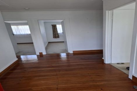 Photo of property in 34 Centreway Road, Orewa, 0931