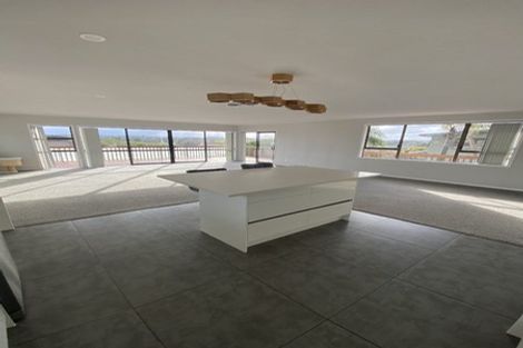 Photo of property in 30 Lewisham Street, Highland Park, Auckland, 2010