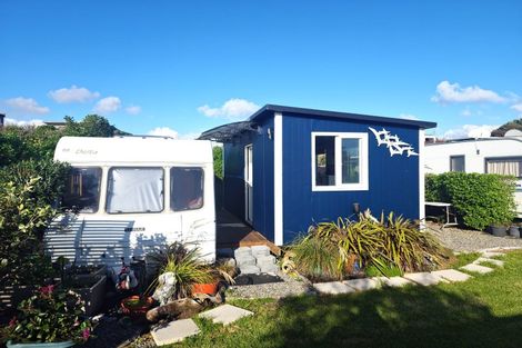 Photo of property in 20 Tasman Road, Otaki Beach, Otaki, 5512