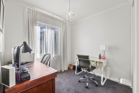 Photo of property in 37 Oakgrove Drive, Rangiora, 7400