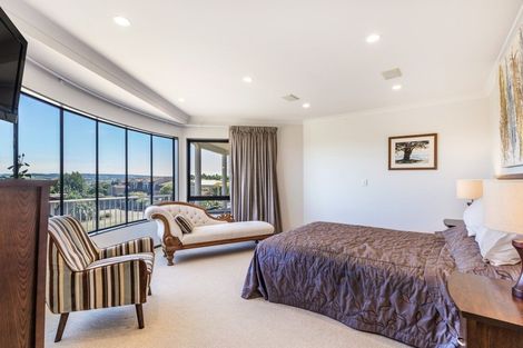 Photo of property in 45 Arrowsmith Avenue, Waipahihi, Taupo, 3330