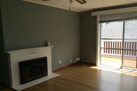 Photo of property in 41 Line Road, Glen Innes, Auckland, 1072