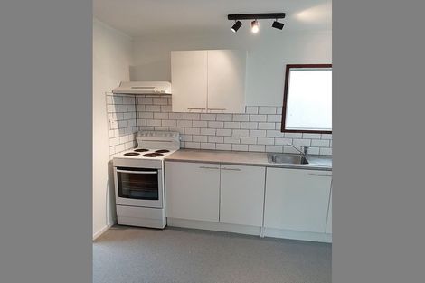 Photo of property in 62 New Windsor Road, New Windsor, Auckland, 0600