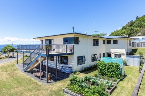 Photo of property in 33 Turangitukua Terrace, Kuratau, Turangi, 3381