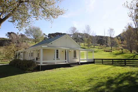 Photo of property in 4195 Masterton Castlepoint Road, Tinui, Masterton, 5889