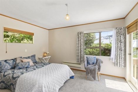 Photo of property in 76 Khandallah Road, Ngaio, Wellington, 6035