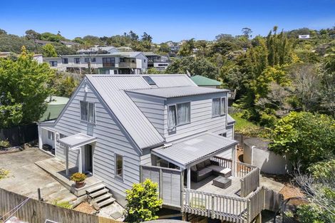 Photo of property in 46a Elliston Crescent, Stanmore Bay, Whangaparaoa, 0932