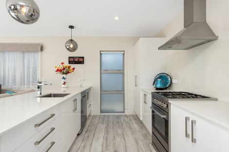 Photo of property in 2 Boulder Lane, Pyes Pa, Tauranga, 3112