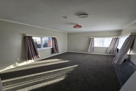 Photo of property in 16 Norton Street, Foxton Beach, Foxton, 4815