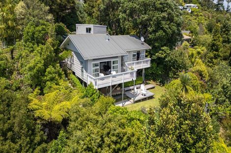 Photo of property in 9 Hillside Lane, Tairua, 3508