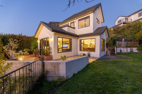 Photo of property in 33 Greenfield Drive, Western Heights, Hamilton, 3200