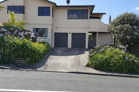 Photo of property in 2 Swann Beach Road, Stanmore Bay, Whangaparaoa, 0932