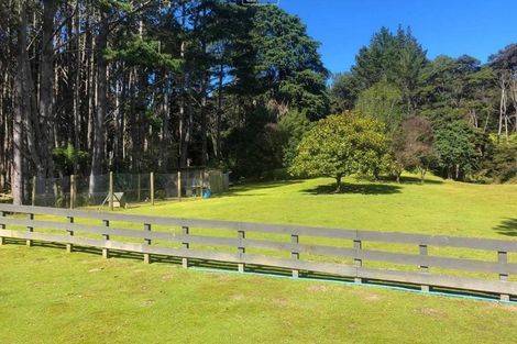 Photo of property in 14 Yelash Road, Massey, Auckland, 0614