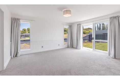 Photo of property in 4 George Oliver Place, Kainga, Christchurch, 8083