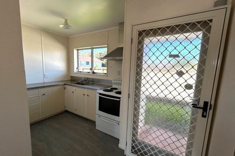 Photo of property in 42b Clevedon Road, Papakura, 2110