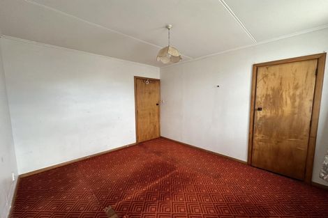 Photo of property in 11 Hinemoa Street, Levin, 5510