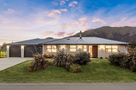 Photo of property in 25 Nichol Street, Lake Hawea, 9382