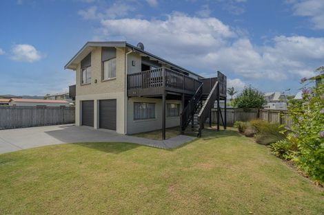 Photo of property in 5a Bruce Street, Whitianga, 3510