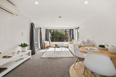 Photo of property in 6 Dalrye Place, Ilam, Christchurch, 8041