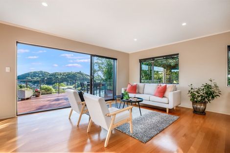 Photo of property in 22 Sailmaker Close, Whitby, Porirua, 5024