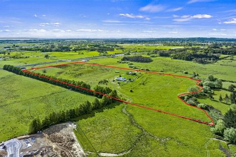 Photo of property in 201 Sutton Road, Drury, 2113