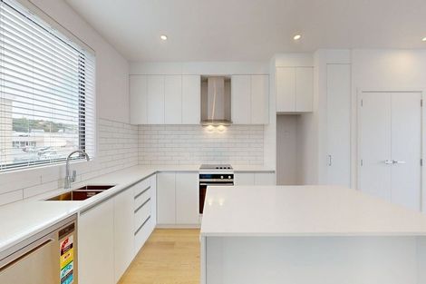 Photo of property in 53 Kamahi Place, Paraparaumu, 5032