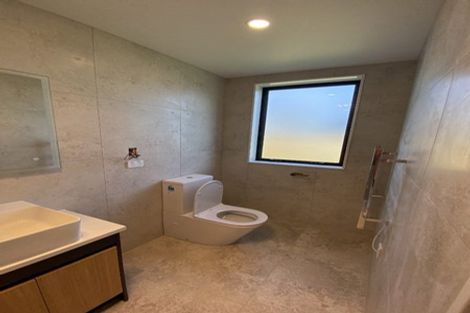 Photo of property in 5 Bendridge Street, Flat Bush, Auckland, 2019