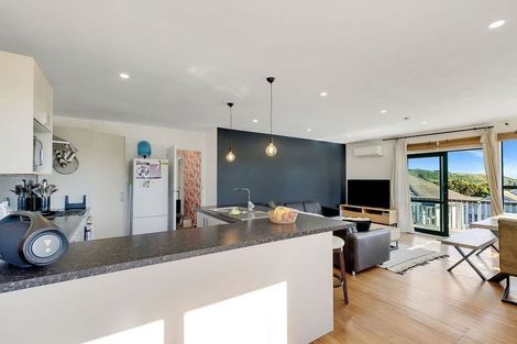 Photo of property in 14 Downes Street, Titahi Bay, Porirua, 5022