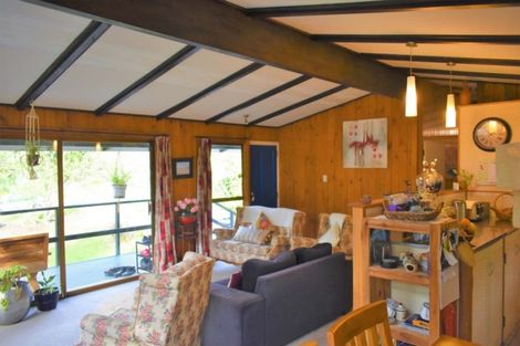 Photo of property in 77 Endcliffe Road, Kaiti, Gisborne, 4010