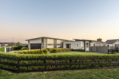 Photo of property in 14 Baxter Michael Crescent, Cambridge, 3434