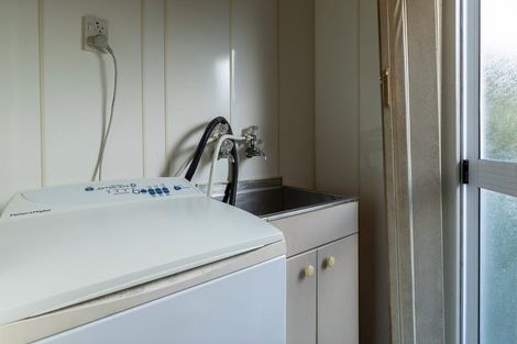 Photo of property in 53 Rua Road, Glen Eden, Auckland, 0602