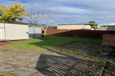 Photo of property in 2/33 Rodney Street, Howick, Auckland, 2014