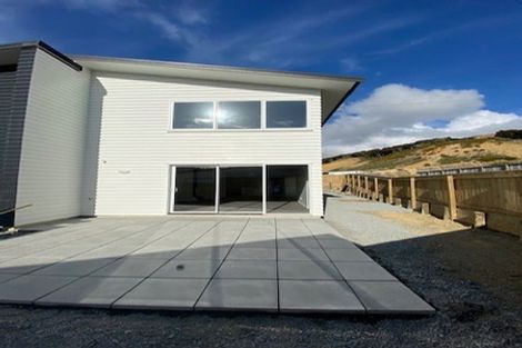 Photo of property in 162b Navigation Drive, Whitby, Porirua, 5024