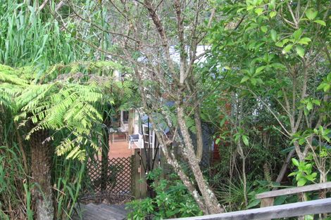 Photo of property in 93 Warner Park Avenue, Laingholm, Auckland, 0604