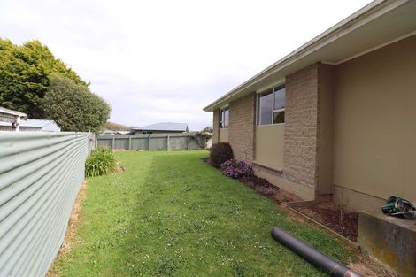 Photo of property in 15 Argyle Street, Kew, Invercargill, 9812