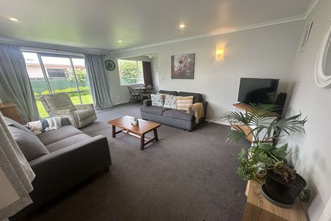 Photo of property in 25c Ward Street, Trentham, Upper Hutt, 5018