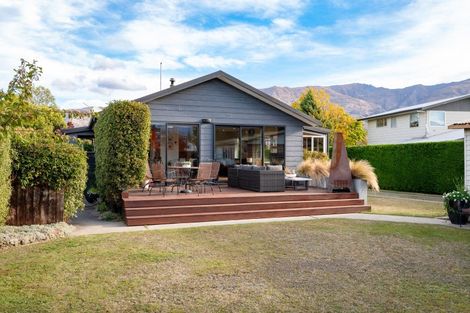 Photo of property in 140 Aubrey Road, Wanaka, 9305