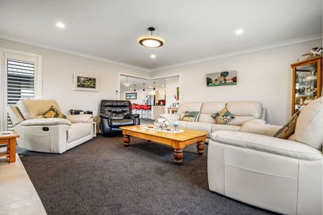 Photo of property in 9 Oak Ridge Drive, Te Awamutu, 3800