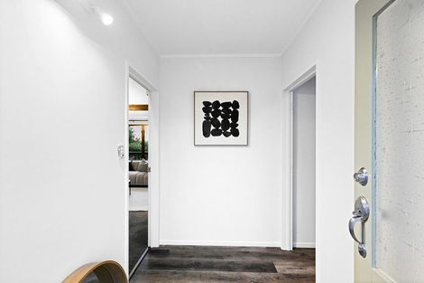 Photo of property in 12 Pohutukawa Drive, Pukete, Hamilton, 3200