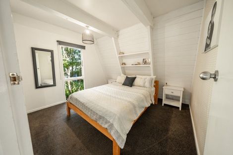 Photo of property in 84 Ruru Avenue, Otatara, Invercargill, 9879