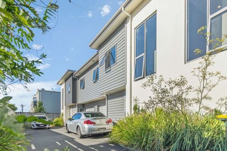 Photo of property in 3/144 Old Farm Road, Hamilton East, Hamilton, 3216