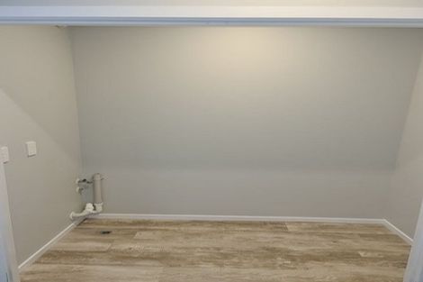 Photo of property in 2 Tai Lane, Whitby, Porirua, 5024