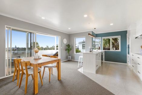 Photo of property in 272b Bellevue Road, Bellevue, Tauranga, 3110