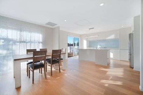 Photo of property in 496 Blockhouse Bay Road, Blockhouse Bay, Auckland, 0600