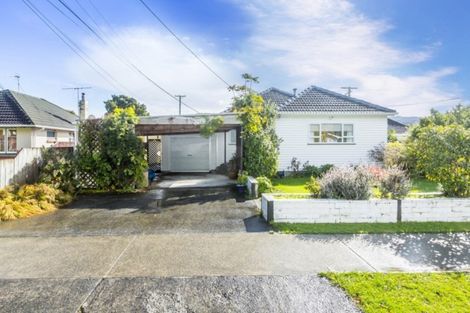 Photo of property in 13 Lane Street, Wallaceville, Upper Hutt, 5018